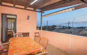 3 Bedroom Cozy Apartment In Marina Di Ragusa
